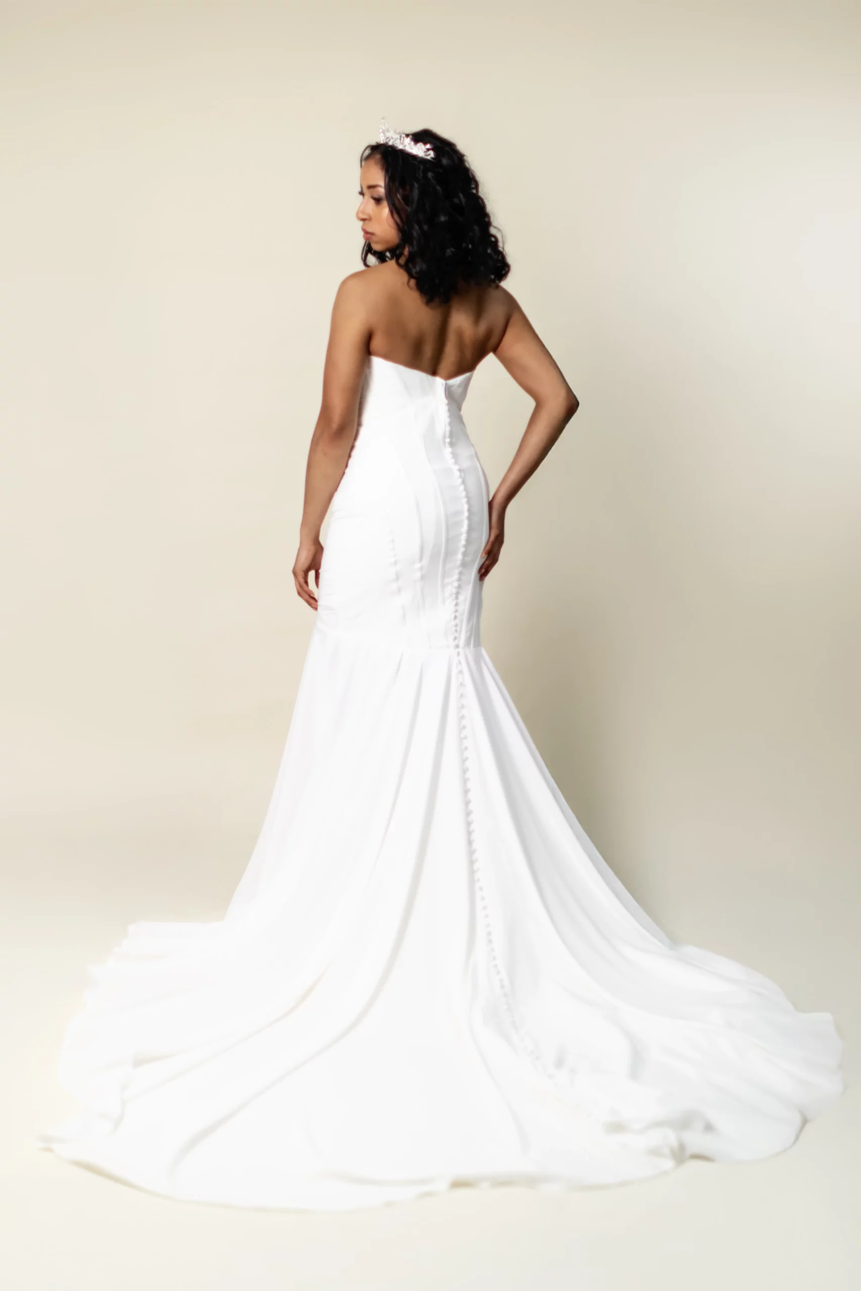 Elizabeth strapless mermaid wedding dress – back view